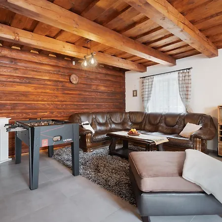 Jakub Myto Pod Dumbierom, Myto 100m, Chopok 15 Min, 2 Apartments, 6 Bedrooms Chalet *