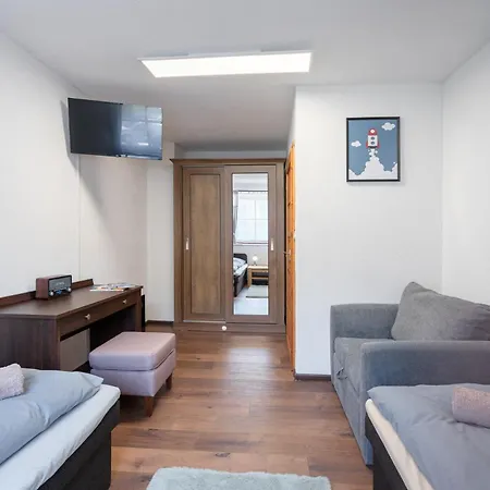 Jakub Myto Pod Dumbierom, Myto 100m, Chopok 15 Min, 2 Apartments, 6 Bedrooms Chalet *